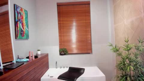 Snapshot of simon_durand chatting on 10-07-25, 03:47 simon_durand online show from 10-07-25, 03:47