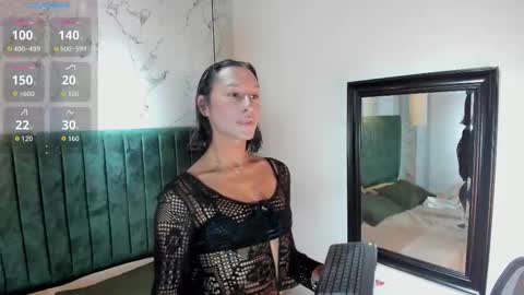 Snapshot of simon_durand chatting on 10-25-25, 04:20 simon_durand online show from 10-25-25, 04:20