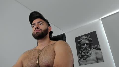 simon_leon01 online show from 06-03-26, 02:19