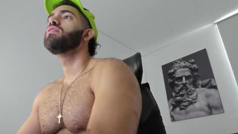 simon_leon01 online show from 06-04-26, 12:33
