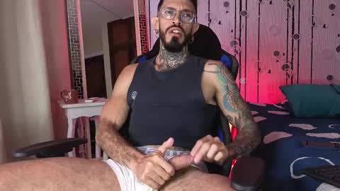 Simon  online show from 01-14-26, 12:22