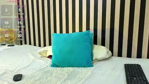 Simon  online show from 03-17-26, 12:08