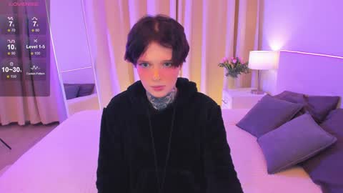 Simona online show from 01-19-25, 05:37