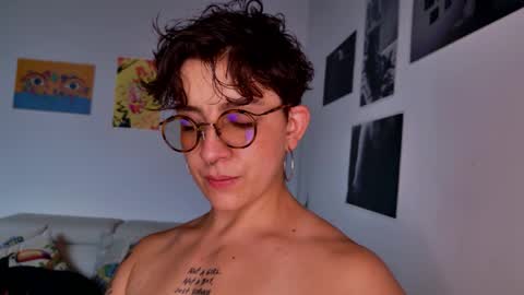 Sim. online show from 11-03-25, 06:53