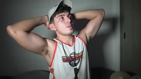 Snapshot of simoon_01 chatting on 02-06-26, 03:33 SIMOON online show from 02-06-26, 03:33