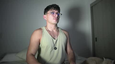 Snapshot of simoon_01 chatting on 02-17-26, 03:58 SIMOON online show from 02-17-26, 03:58