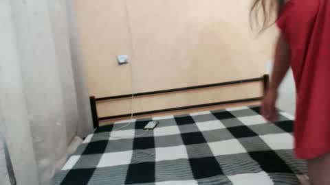 simpledi online show from 10-08-25, 08:34