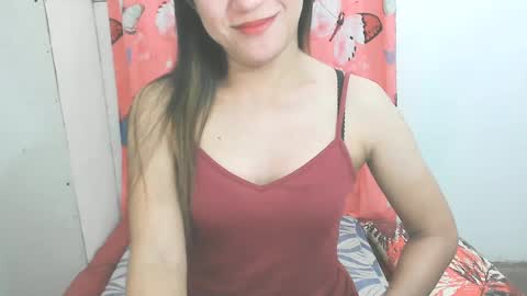 Snapshot of simpleladie15 chatting on 02-04-25, 10:02 marisweet online show from 02-04-25, 10:02