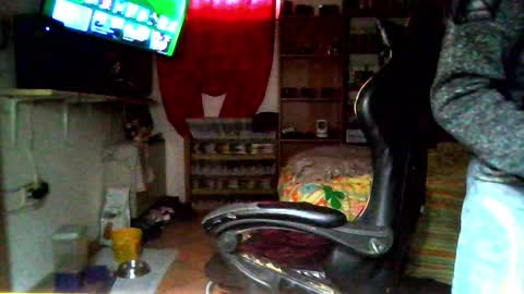 Snapshot of simplylovly chatting on 11-01-25, 01:46 simplylovly online show from 11-01-25, 01:46