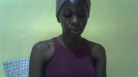 simplyloy33 online show from 04-18-26, 07:23