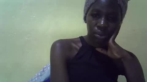 simplyloy33 online show from 04-18-26, 07:58