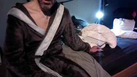 Snapshot of simplyminded chatting on 01-09-26, 12:19 simplyminded online show from 01-09-26, 12:19