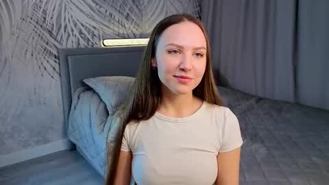 Zoe online show from 03-11-26, 04:18