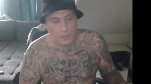 Snapshot of sinalco1975 chatting on 09-19-25, 01:45 sinalco1975 online show from 09-19-25, 01:45