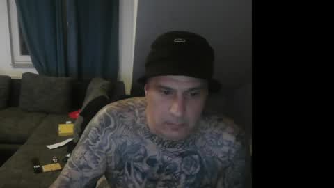 Snapshot of sinalco1975 chatting on 05-28-26, 02:31 sinalco1975 online show from 05-28-26, 02:31