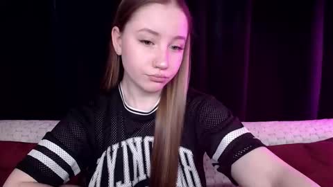 Snapshot of sindiwatsoon chatting on 01-14-25, 12:24 Sindi online show from 01-14-25, 12:24