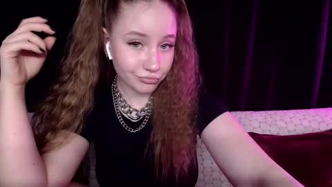 Snapshot of sindiwatsoon chatting on 02-19-25, 05:49 Sindi online show from 02-19-25, 05:49