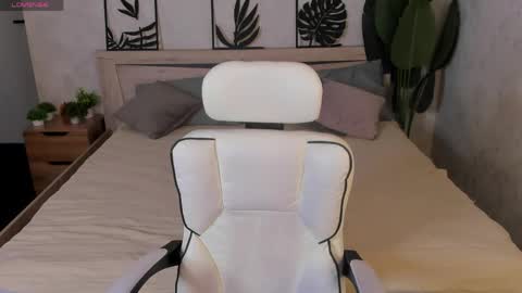 Hi my name is Cindy Id love to see you on my stream. My schedule for the week 2 GMT 3am-9am  MoTuFrSaSu online show from 04-24-26, 12:57