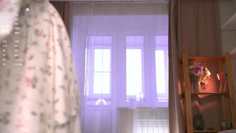   online show from 09-21-25, 04:03