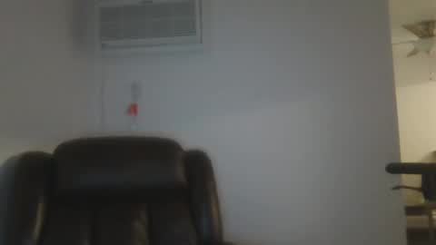 Snapshot of singledude_69 chatting on 12-24-24, 11:38 SingleDude 69 online show from 12-24-24, 11:38