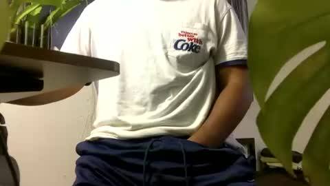 singoutloud37 online show from 10-28-25, 03:21