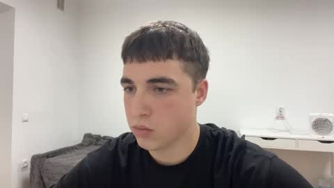 Snapshot of sinnglesexsex chatting on 10-22-25, 06:29 Dan online show from 10-22-25, 06:29