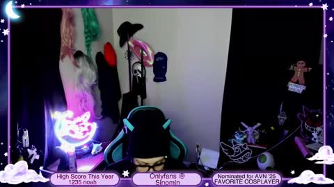 Snapshot of sinominx chatting on 01-05-25, 08:00 Sinomin online show from 01-05-25, 08:00