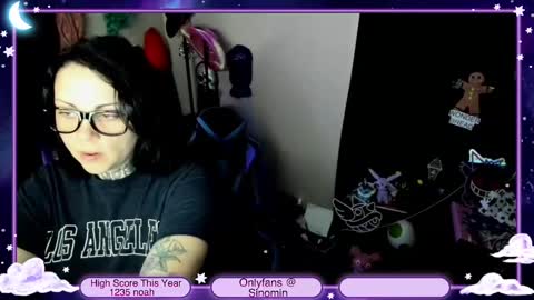 Snapshot of sinominx chatting on 01-07-25, 04:29 Sinomin online show from 01-07-25, 04:29