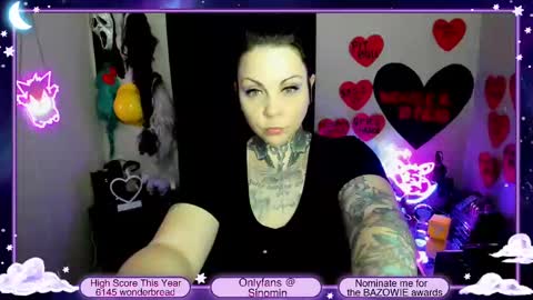 Snapshot of sinominx chatting on 02-08-25, 01:00 Sinomin online show from 02-08-25, 01:00