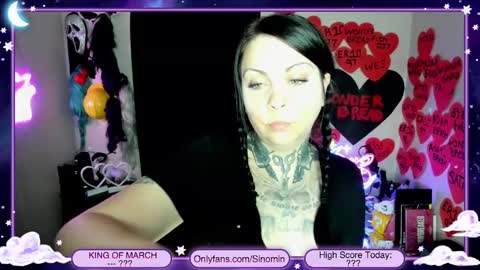 Snapshot of sinominx chatting on 03-08-25, 04:45 Sinomin online show from 03-08-25, 04:45