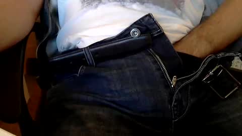 Alex online show from 10-05-25, 08:34