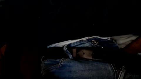 Alex online show from 10-28-25, 06:28