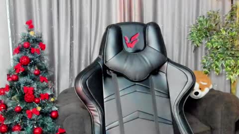 Snapshot of sinty_noria chatting on 12-28-24, 04:08 Sinty Noria online show from 12-28-24, 04:08