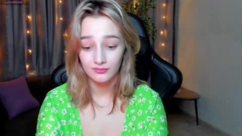 Snapshot of sinty_noria chatting on 01-31-25, 04:14 Sinty Noria online show from 01-31-25, 04:14