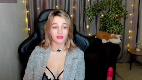 Snapshot of sinty_noria chatting on 02-14-25, 01:45 Sinty Noria online show from 02-14-25, 01:45