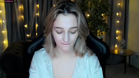 Snapshot of sinty_noria chatting on 02-28-25, 04:54 Sinty Noria online show from 02-28-25, 04:54