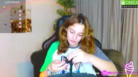 Snapshot of sinty_noria chatting on 09-26-25, 01:09 Sinty Noria online show from 09-26-25, 01:09