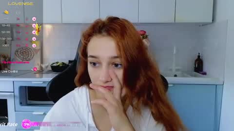 Snapshot of sinty_noria chatting on 06-15-26, 01:08 Sinty Noria online show from 06-15-26, 01:08