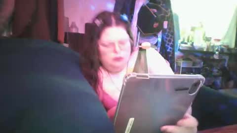 Siofra online show from 02-15-25, 01:53