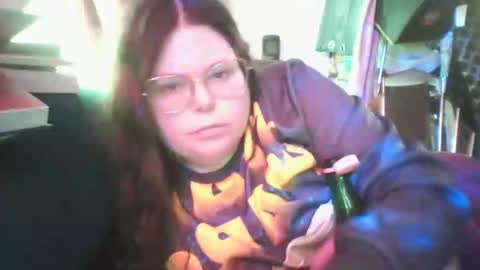 Siofra online show from 02-16-25, 03:38