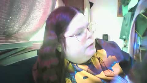 Siofra online show from 02-16-25, 06:43