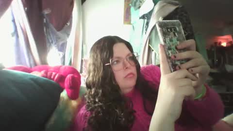 Siofra online show from 02-18-25, 08:36