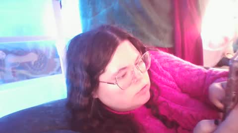 Siofra online show from 02-19-25, 06:21