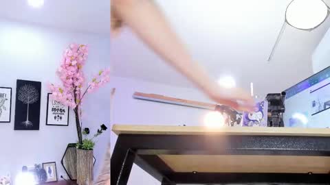 Siouxsie online show from 12-20-25, 11:17