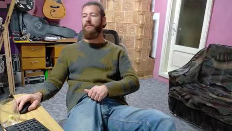 I am The Fourth and only Sir. Pelo online show from 10-06-25, 05:16