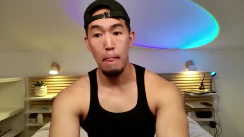 SIR TEO online show from 05-22-26, 11:49