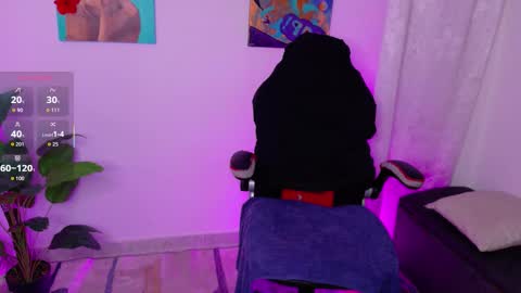 William independent models online show from 02-11-26, 01:32