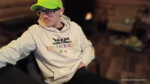 Sir Daddy McQween online show from 03-02-26, 03:41