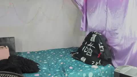Snapshot of sirena_dirtysexxx chatting on 06-14-26, 01:25 Sirena Fuentes online show from 06-14-26, 01:25