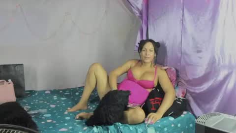 Snapshot of sirena_dirtysexxx chatting on 06-14-26, 02:24 Sirena Fuentes online show from 06-14-26, 02:24